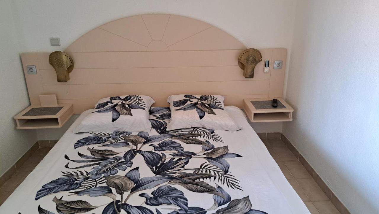 Studio Plage De L'Anse Caritan Sainte-Anne Ngoại thất bức ảnh